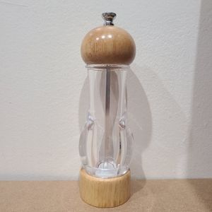 Chef Specialties salt mill